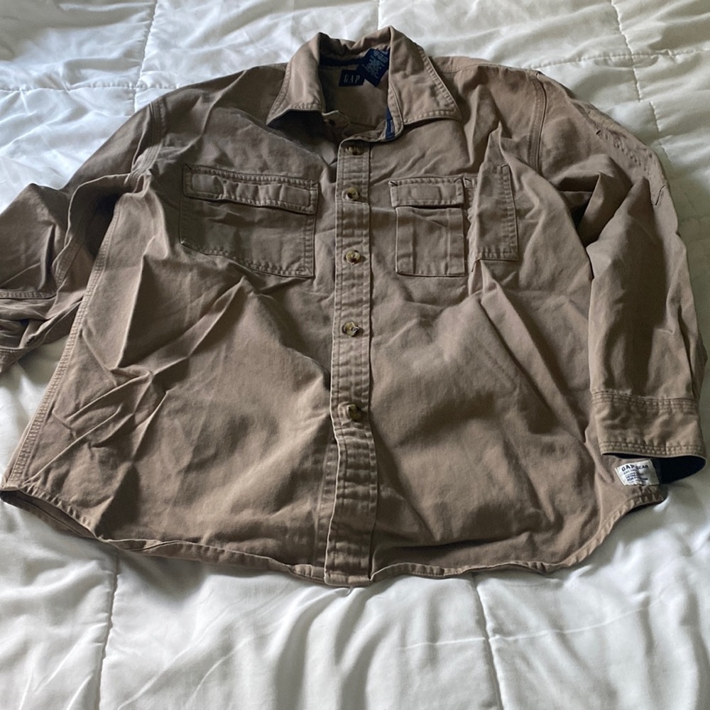 GAP utility style button up